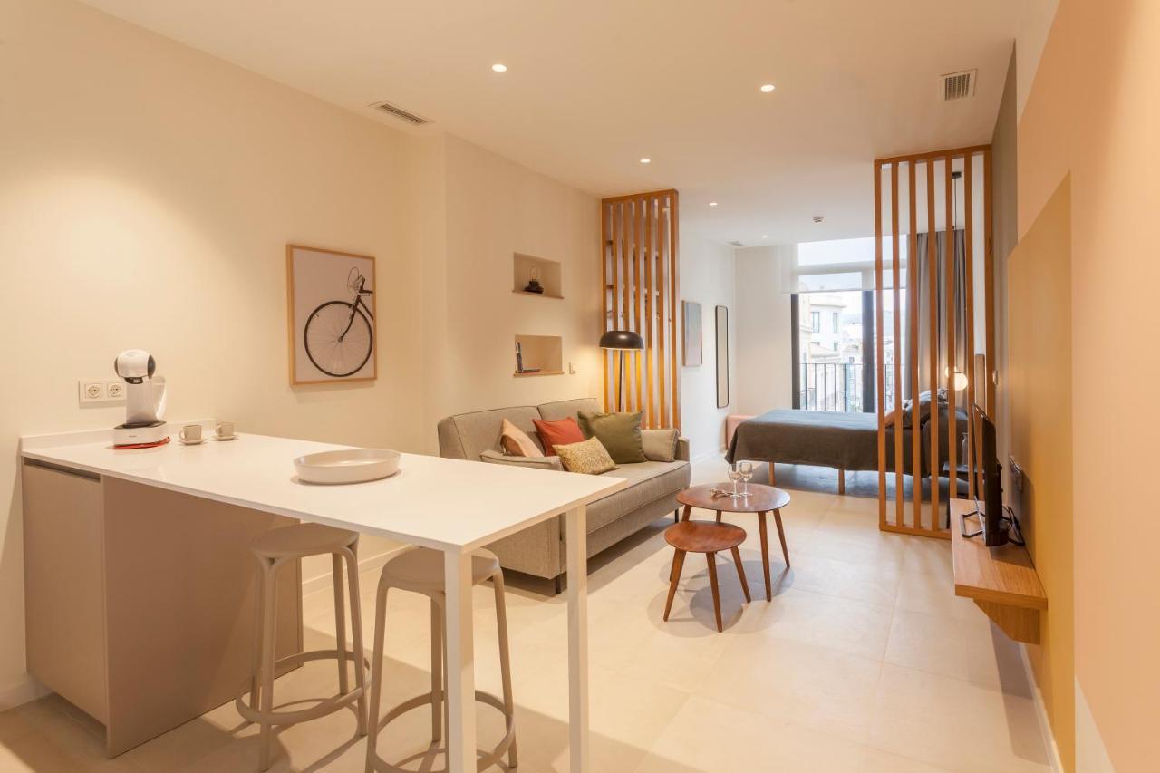 Apartamentos Malaga Premium - Calle Granada Екстериор снимка